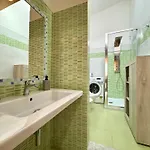 Breeze House 아파트 *